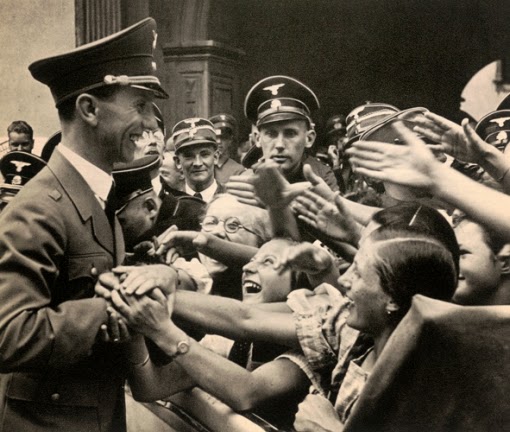 File:Goebbels Crowd.jpg